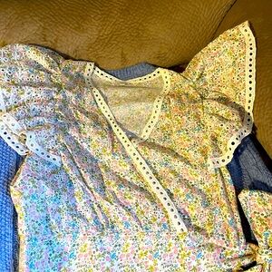 Jennifer & Grace women’s eyelet cap sleeve top